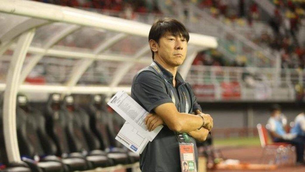 Pelatih Laos Angkat Bicara